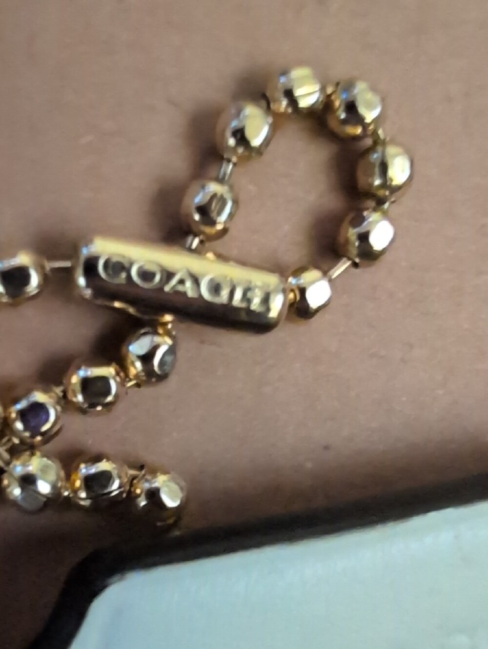 Coach White Leather Mini Tag with Original Gold Bead Chain - Picture 3 of 3